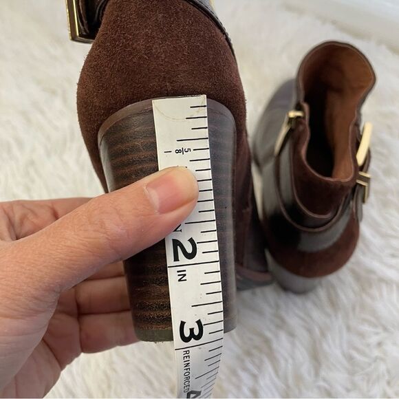 LOUISE ET CIE LO-VASCA BROWN SUEDE & LEATHER HEEL SIDE ZIP ANKLE BOOTS SZ 7M/ 37 - Picture 7 of 9